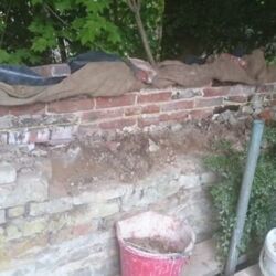 Large areas were dismantled, generally six courses were taken down#